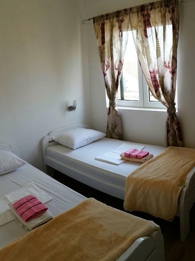 Apartmani Marijana Sibenik Exterior photo